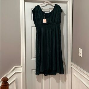 BloomChic Jacquard Mesh Cap Sleeve Shirred Dress